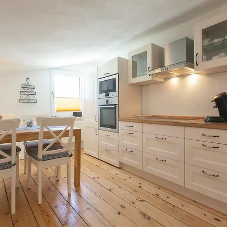 Haus Irene Apartment *